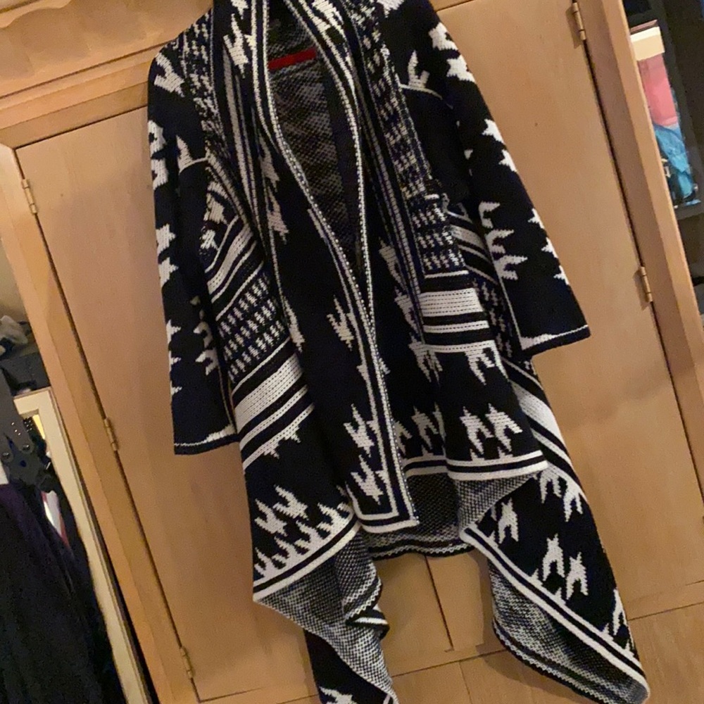 Calvin Klein Plus Size Sweater 2X Native American Heavy Knit High low EUC Rare